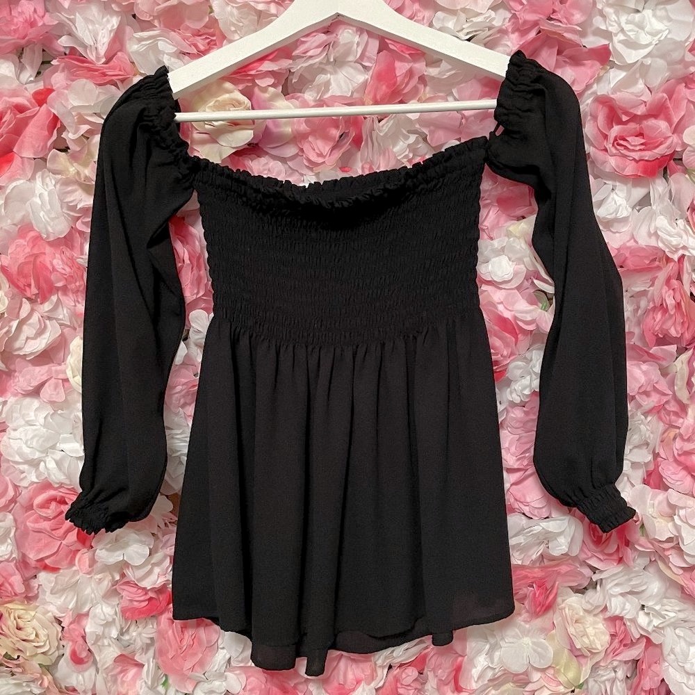 Express Smocked Off Shoulder Top Sz XS